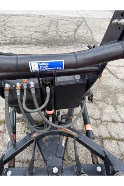 7'6" Straight Blade Plow   - Image 3